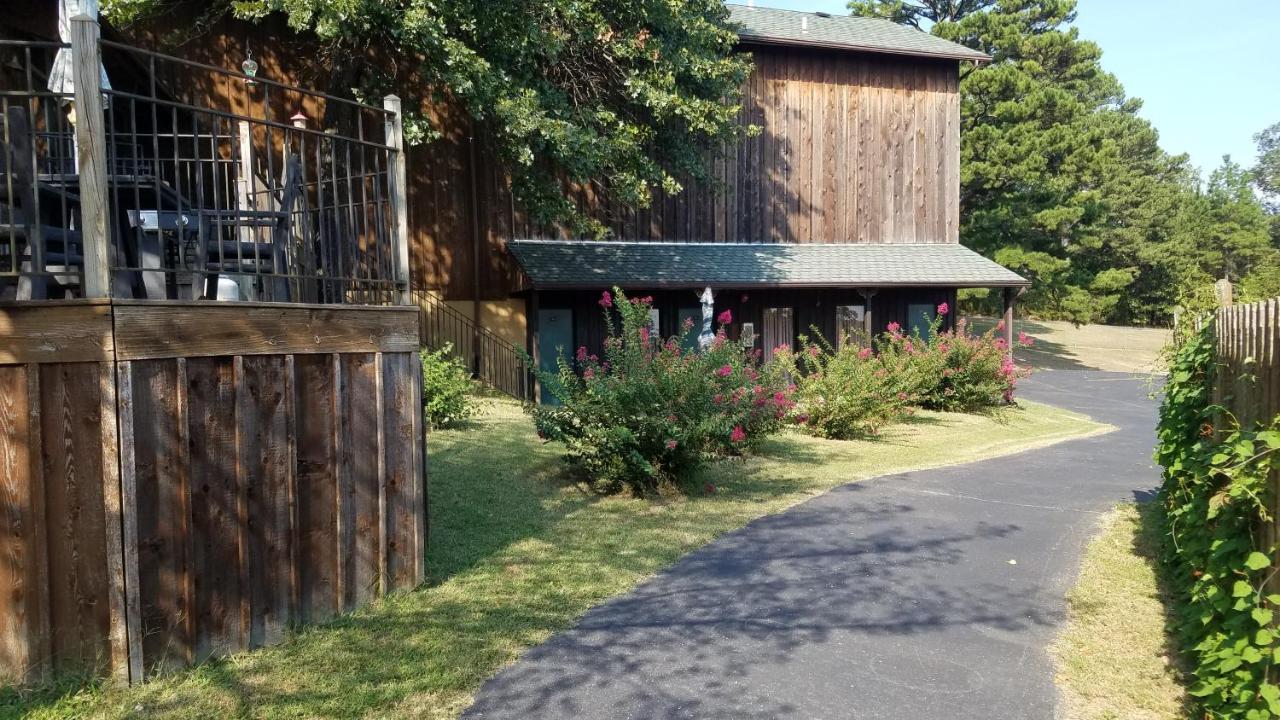Country Mountain Inn Eureka Springs Exterior foto