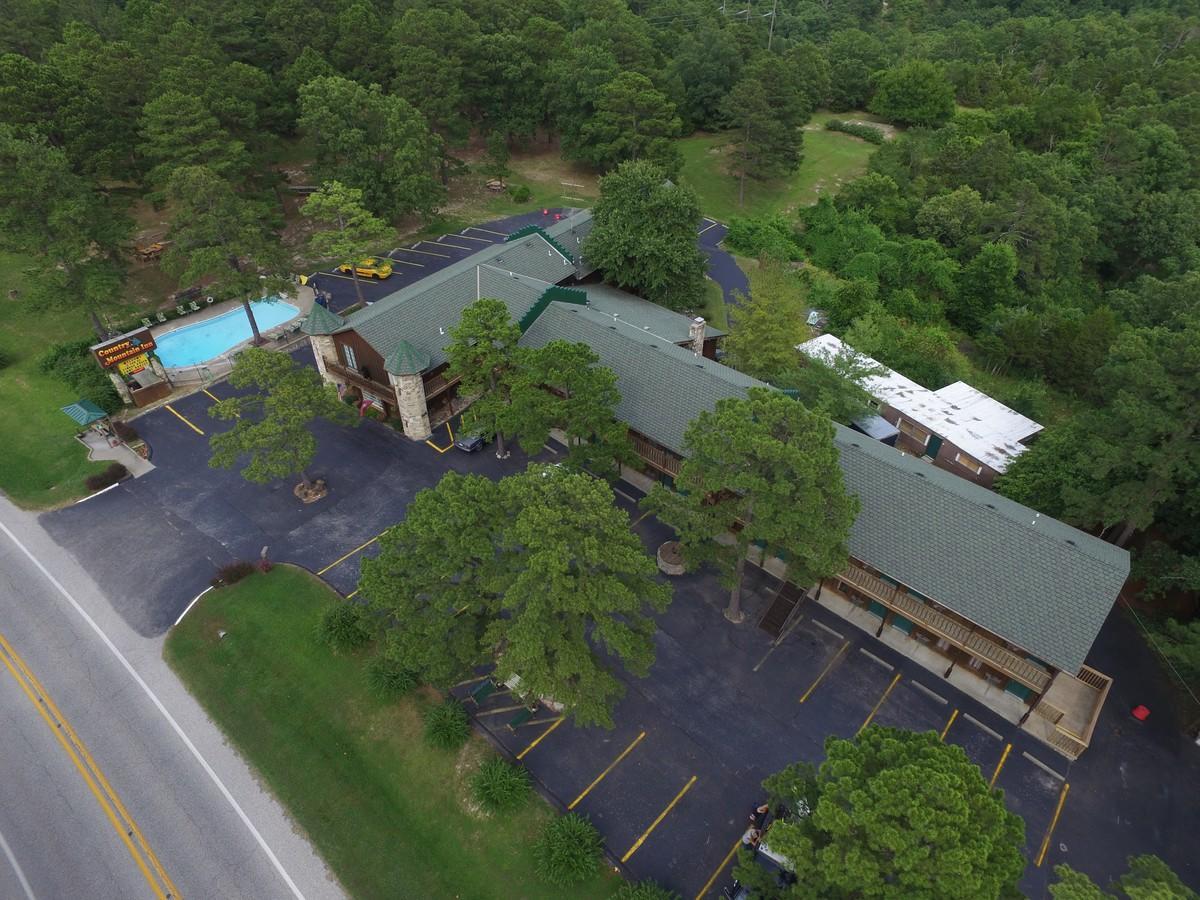 Country Mountain Inn Eureka Springs Exterior foto